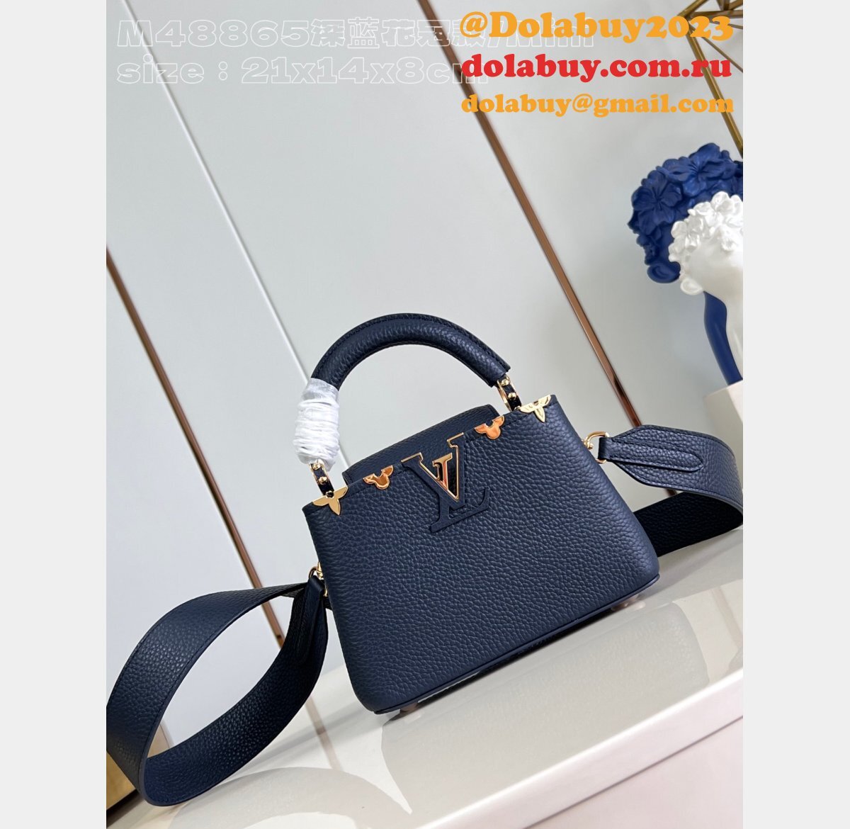 Top Quality Designer Louis Vuitton Capucines Mini M25231 Navy
